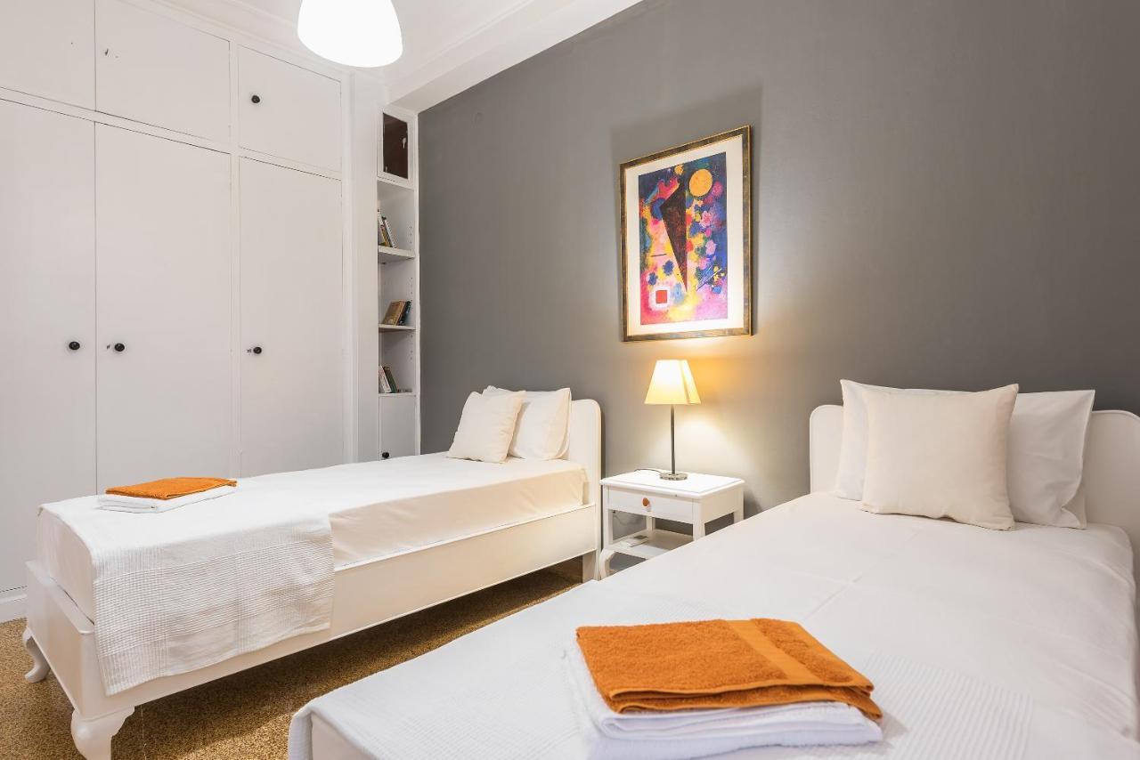 Private Rooms Athens - Shared Bathroom Bagian luar foto